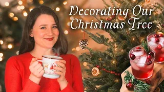 Cozy December Day 🎄 Decorating Our Christmas Tree, DIY Dried Flower Ornaments, Festive Recipes