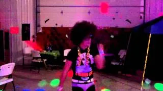 David - Party Rock Clothing - LMFAO Sexy and I Know It Redfoo