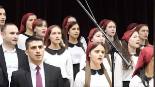 Интернациональный хор Свидетелей Иеговы, песня на рум. языке "A cărui pace în inimă... "