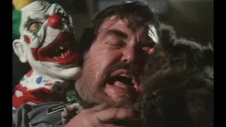 Demonic Toys (1992) - A teddy bear eats a man's cheek