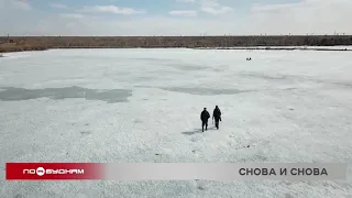 Два автомобиля провалились под лёд в Иркутской области