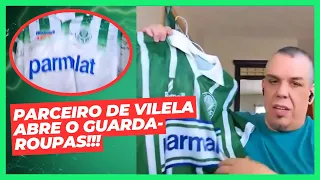 Roteirista do Inteligência Ltda. mostra coleção de camisas do Palmeiras