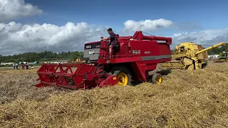 Massey Ferguson 520 Super II combine