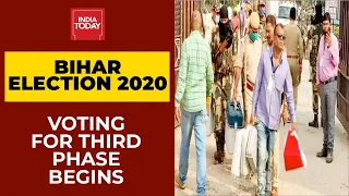 Bihar Election 2020: Voting For Third Phase Begins; Ankit Tyagi & Mausami Singh's Ground Report