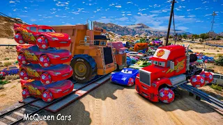 Cars 3 Crazy McQueen Mack Monster Truck Hauler Colossus XXL Jerry Recycled Batteries Ryan Laney Toys