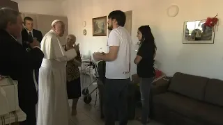 Visit of Pope Francis to families who lost their homes in the Camerino earthquakes 16 June 2019 HD