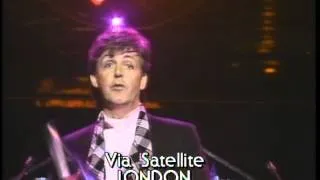 Paul McCartney wins the American Music Award of Merit- AMA 1986