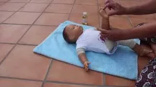 Baby Massage Feet Routine! Would you like to Learn how to Massage your Baby?