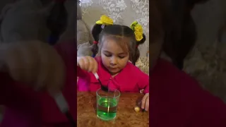 Делаем крепкие мыльные пузыри.  Making strong soap bubbles