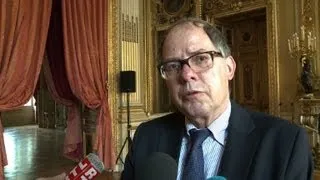 Hollande annonce l'expulsion de l'ambassadrice de Syrie