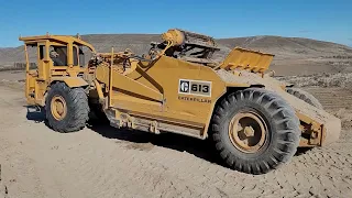 Caterpillar 613 Elevating Motor Scraper