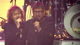 Beck ft Damon Albarn - The Valley of The Pagans live at Primavera Sound Buenos Aires 2023