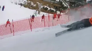 Carnage. Hobby skiers at the Kitzbuehel start house