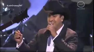 Julion Alvarez El Amor De Su Vida- Premios Latin Grammy