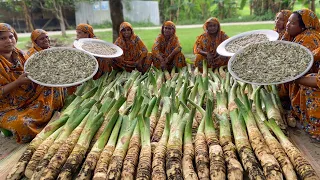 Shrimp & Giant Taro Root Recipe - Dry Curry Cooking with Maan Kochu & Chingri - Village Food