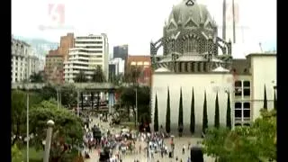 LA PLAZA BOTERO Y SUS ESCULTURAS @paola_alemanTCS