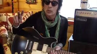 Earl Slick on his guitar collection