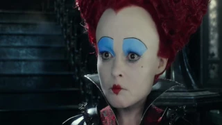 Alice Through The Looking Glass (2016) White Queen hugs Red Queen