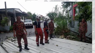 Strong Winds Wreak Havoc In Cheras