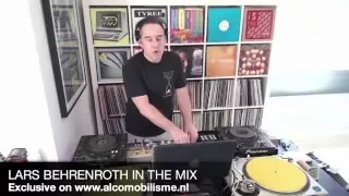 Lars Behrenroth in the mix