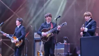 The Bootleg Beatles - 'Twist and Shout' - - Glastonbudget 2022