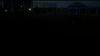Юные футболисты тренируются в темноте на поле базы "Ротор"