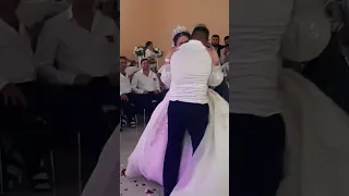 цыганская  свадьба 2023 .отец с дочкой  танцует