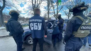 СБУ нейтралізувала транснаціональне злочинне угруповання шахраїв