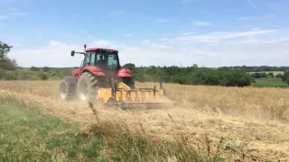 Alpego KF7300 Talajlazító & Case IH