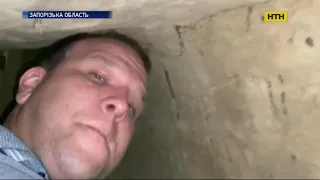 У Запорізькій області жінка вирила тунель, який веде до колонії, де сидить її син