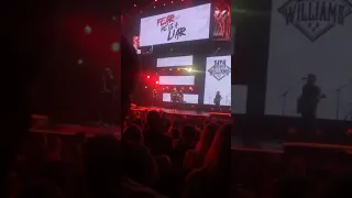 Zach Williams performing “Fear Is A Liar” at the 2018 KLove Fan Awards