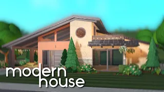 Building a Modern House with the New Bloxburg Update Items with Frenchrxses