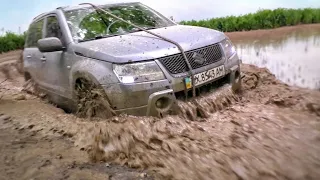 ЖЕСТЬ! ПАРКЕТНИКИ отжигают на БЕЗДОРОЖЬЕ. Suzuki Grand Vitara offroad