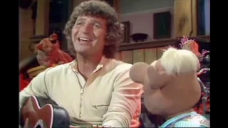 Muppet Songs: Mac Davis - It's Hard to Be Humble