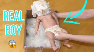 Распаковка мальчика из силикона / Silicone Baby Box Opening The most Realistic Baby