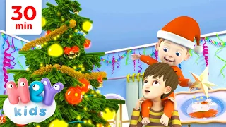 🎅 A decorar los arbolitos 🎄| Villancicos de Navidad para Niños | HeyKids - Canciones infantiles