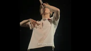 180912 JIMIN WATCHED MY CAMERA SO HAPPPPPY @ Love Yourself Tour In Oakland