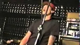 Blink-182 - Intro & Dumpweed (Live @ San Diego 2000)