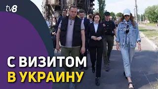 С визитом в Украину. Санду встретилась с Зеленским и побывала в трёх городах