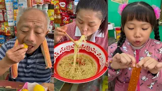 Girls who have made this bracelet must be mothers! Remember those classic snacks you ate as a kid?