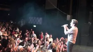 Momento do show de Londres - "Do outro lado do Radio"