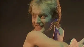 Def Leppard - Bringin' On The Heartbreak - (In The Round In Your Face) (HD/1080p)