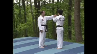 #18 Best Hapkido Technique  Hold fingers elbow lock