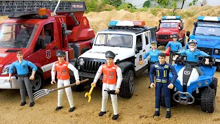 Teams of police cars and fire trucks join forces to fight mischievous magic hands - Toy car story