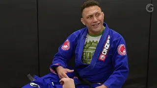 The plastic bag choke - 'Renzo Gracie's Guide to Submissions' course at RGOA