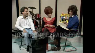 The B-52s (Fred Schneider & Kate Pierson) • Interview  • 1980 [Reelin' In The Years Archive]