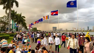 Cambodian tourism, walk Water Festival in Phnom Penh 2021