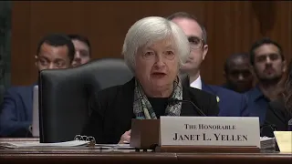 Yellen: Americans Can Feel Confident in Bank Deposits