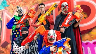 Searching for the Intruder at Superhero Headquarters  | Squad Spiderman SEAL X Nerf Batlle Gun Fight