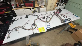 HOW TO THIN DOWN AN OBS WIRING HARNESS (KEEP GAUGES)